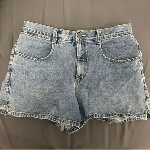 NY Jeans Light Wash Denim Shorts
